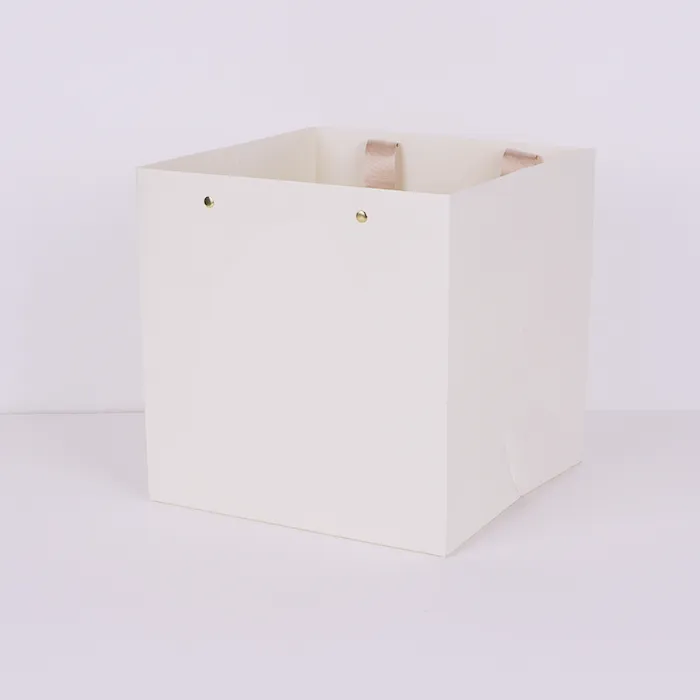 Сәнді қағаз сөмкелер